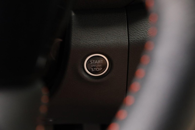 Nissan Frontier Vehicle Image 14