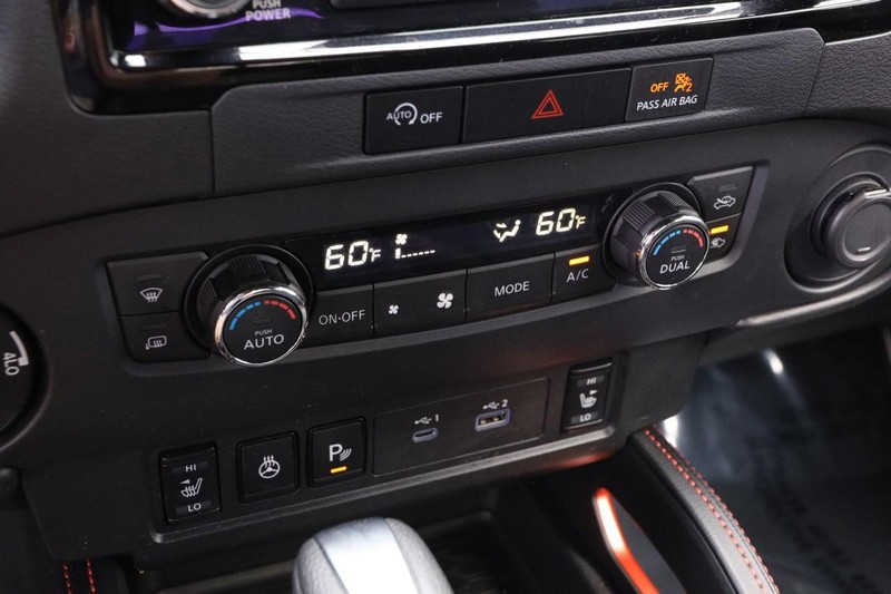 Nissan Frontier Vehicle Image 17