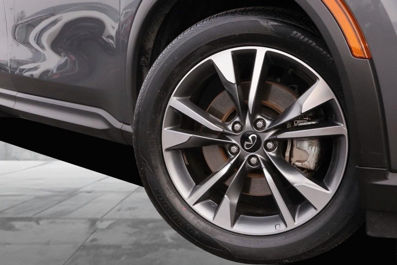 INFINITI QX60 Vehicle Image 03