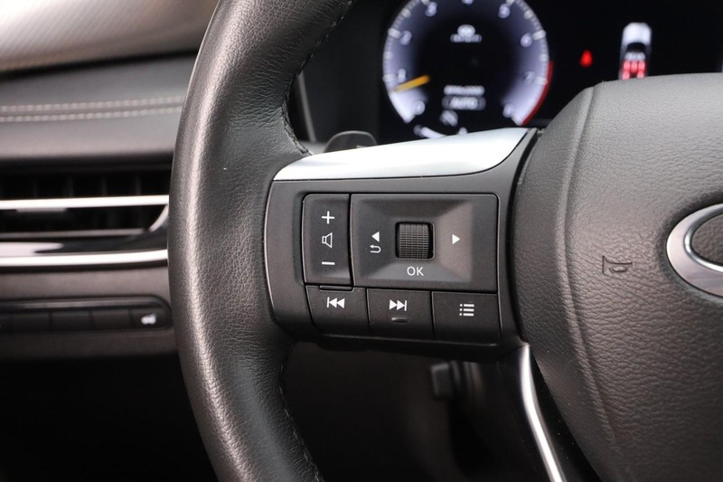 INFINITI QX60 Vehicle Image 13