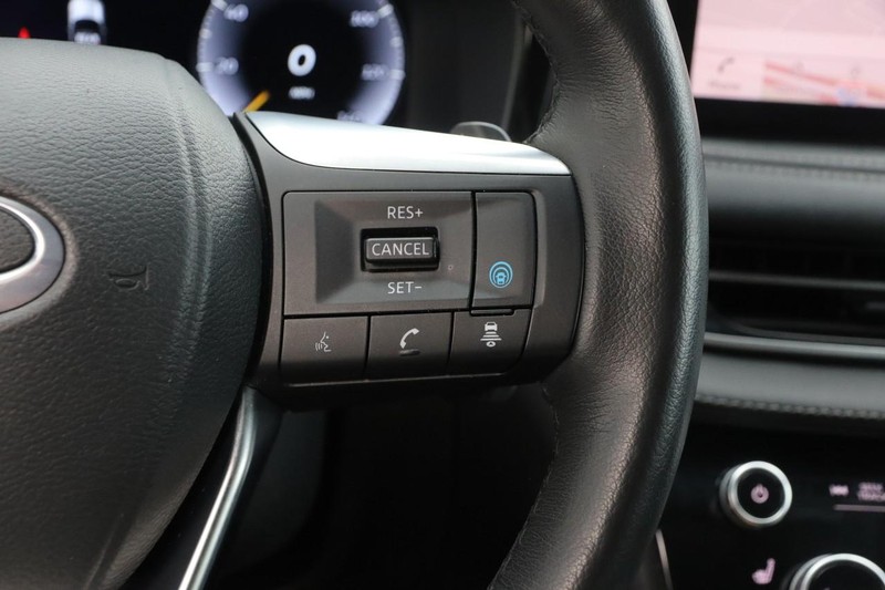 INFINITI QX60 Vehicle Image 14