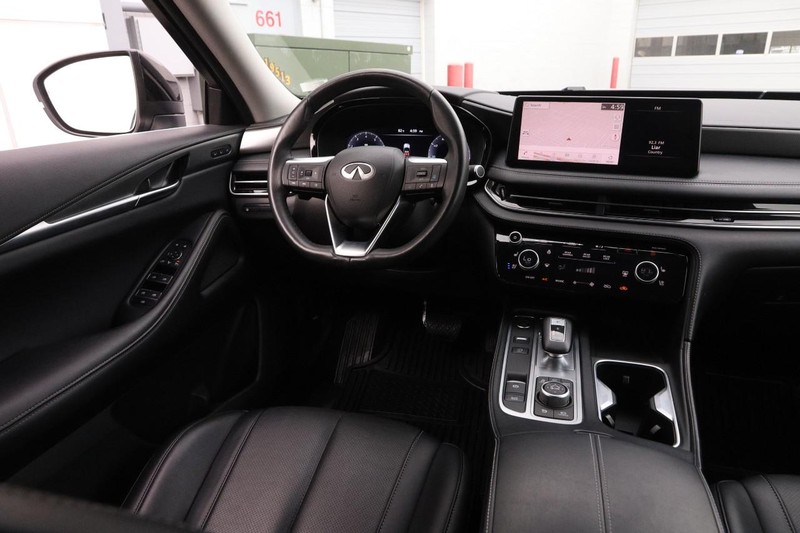 INFINITI QX60 Vehicle Image 23
