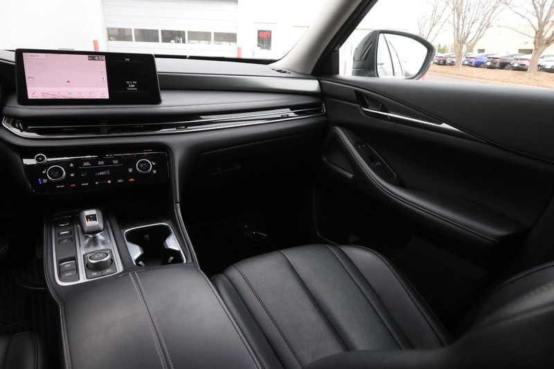INFINITI QX60 Vehicle Image 26