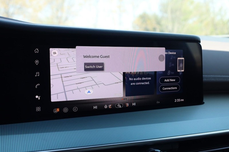 Nissan Murano Vehicle Image 11