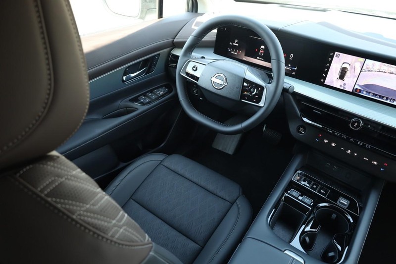 Nissan Murano Vehicle Image 25