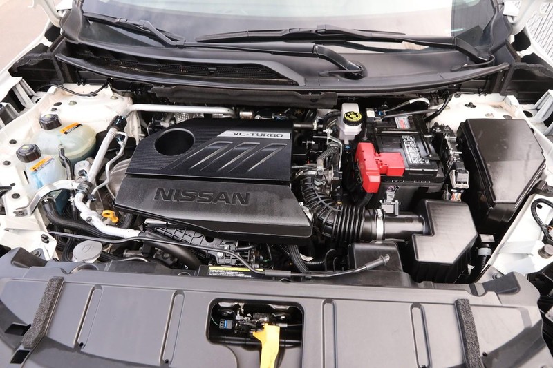 Nissan Rogue Vehicle Image 25