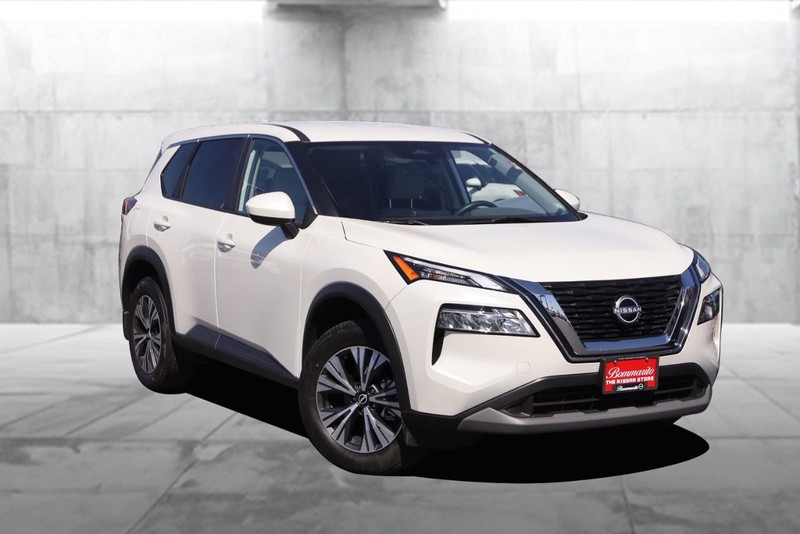 Nissan Rogue Vehicle Image 02