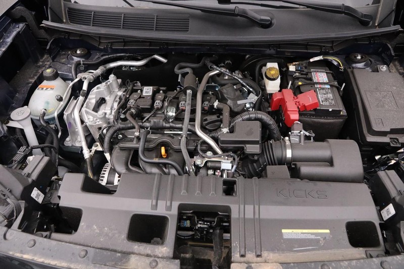 Nissan Kicks Vehicle Image 23