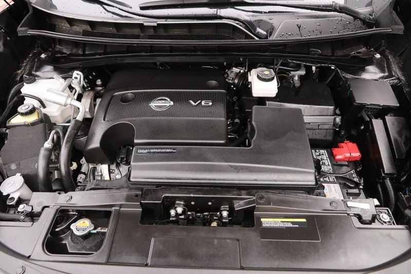 Nissan Murano Vehicle Image 28