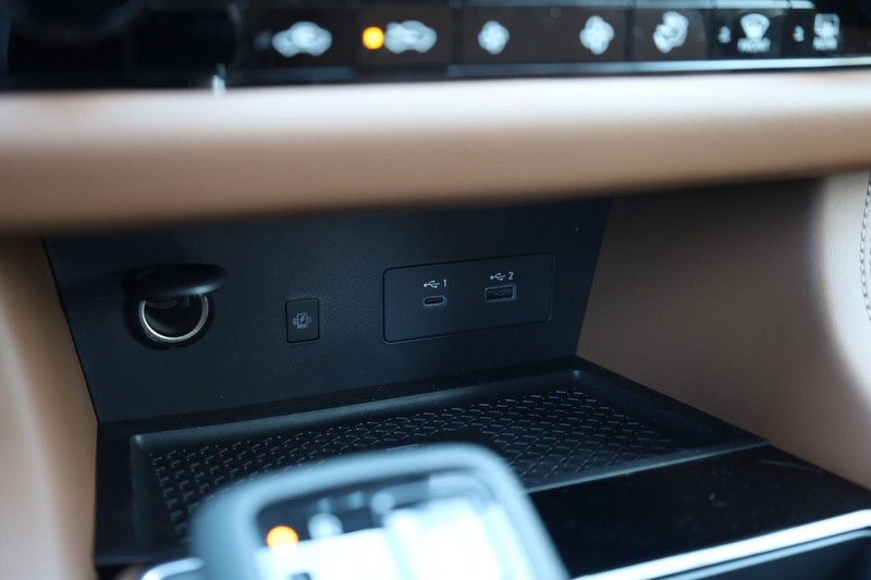 Nissan Pathfinder Vehicle Image 16
