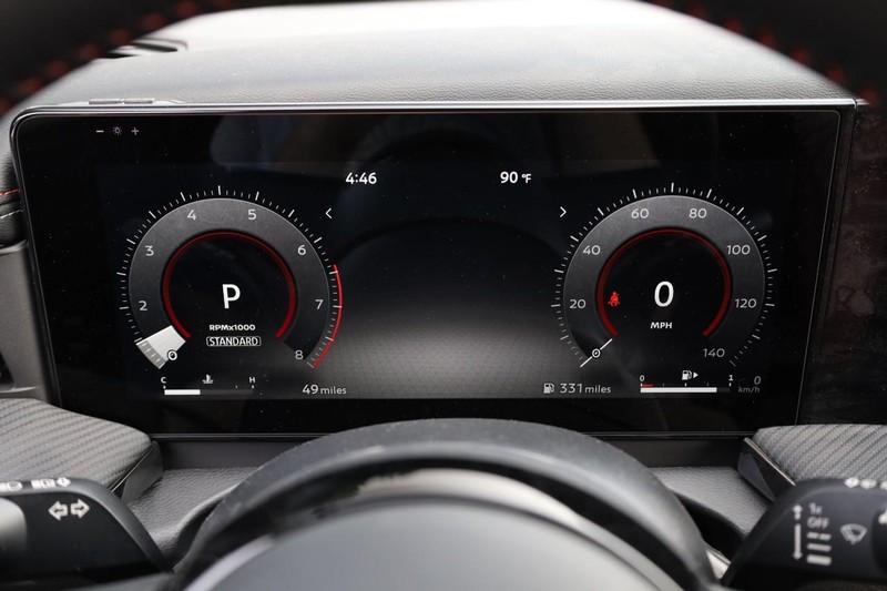 Nissan Kicks Vehicle Image 12