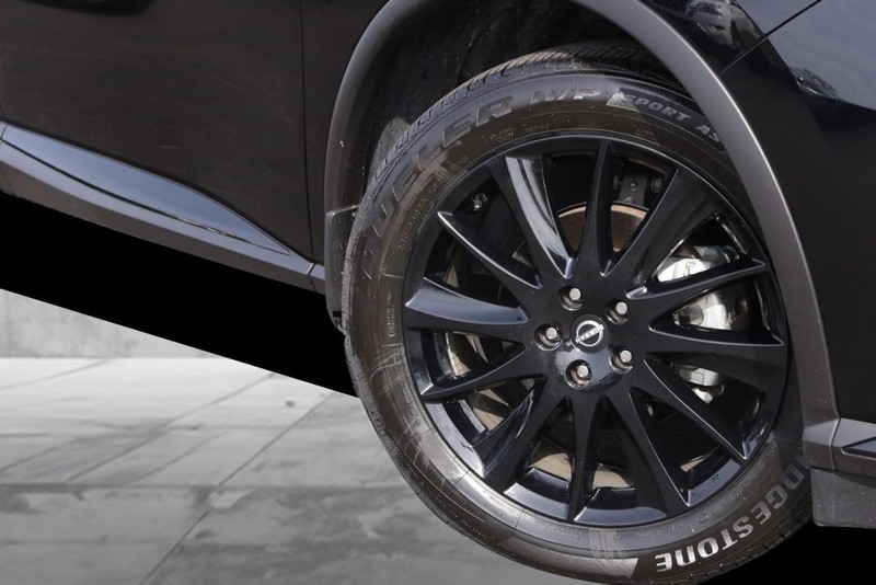 Nissan Murano Vehicle Image 03