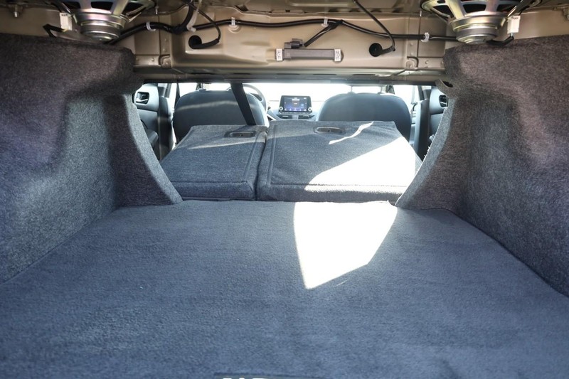 Nissan Altima Vehicle Image 08