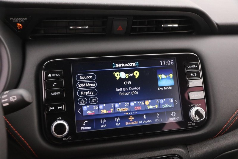 Nissan Kicks Vehicle Image 14