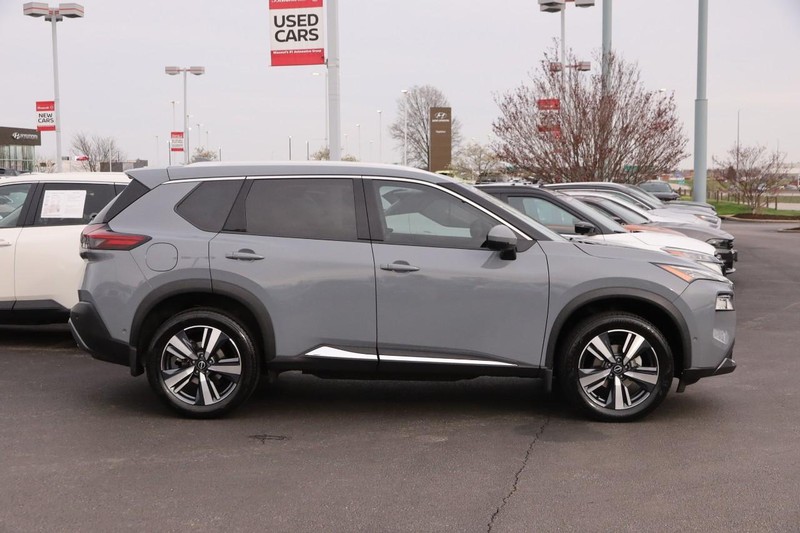 Nissan Rogue Vehicle Image 22