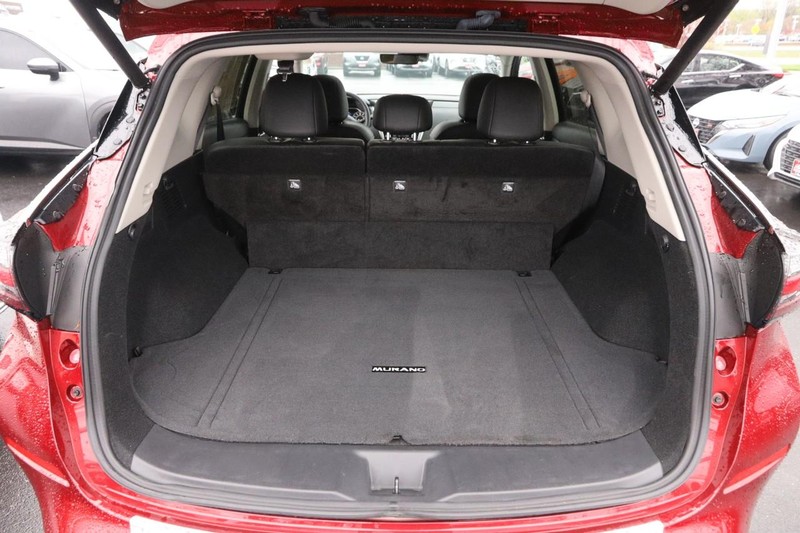 Nissan Murano Vehicle Image 07