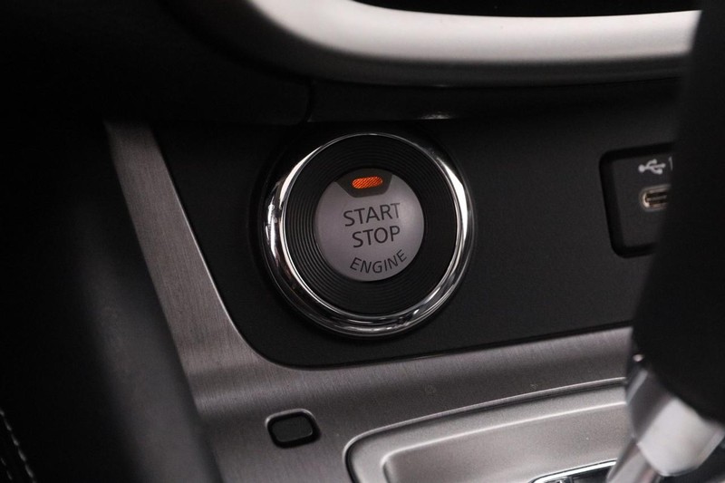 Nissan Murano Vehicle Image 17