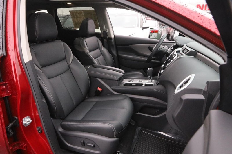 Nissan Murano Vehicle Image 25
