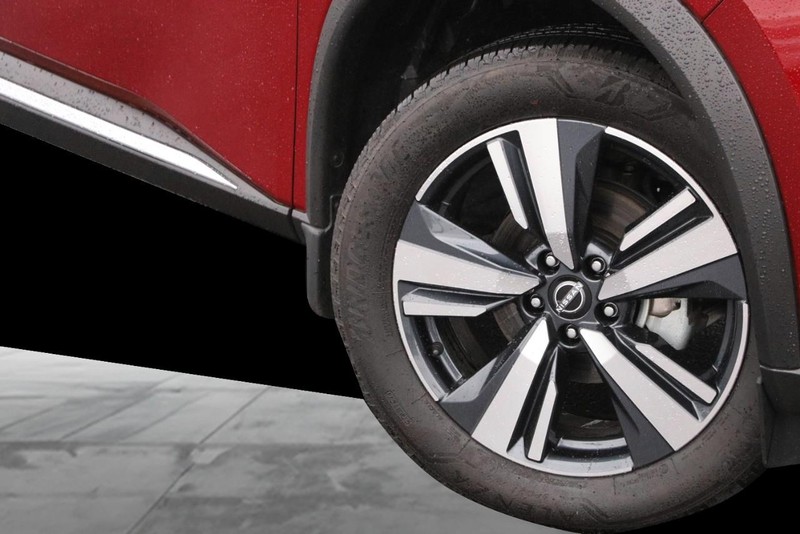 Nissan Rogue Vehicle Image 03