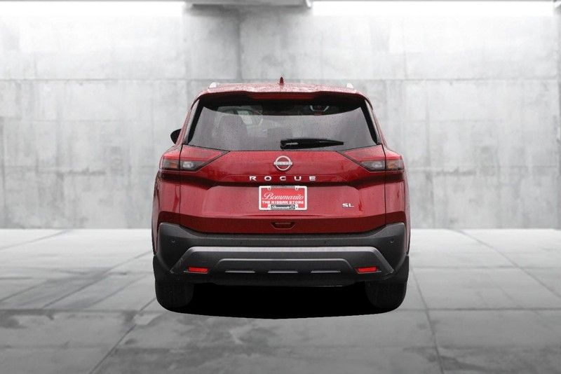 Nissan Rogue Vehicle Image 06