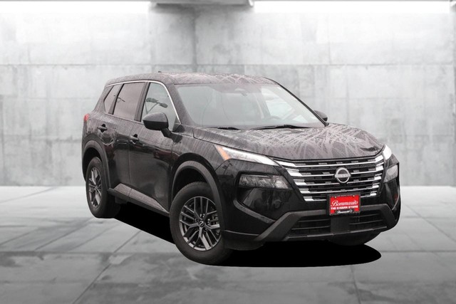 Used 2024 Nissan Rogue S with VIN 5N1BT3AA2RC689605 for sale in Hazelwood, MO