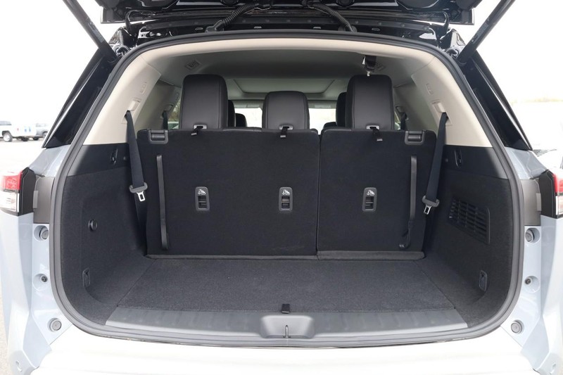 Nissan Pathfinder Vehicle Image 07
