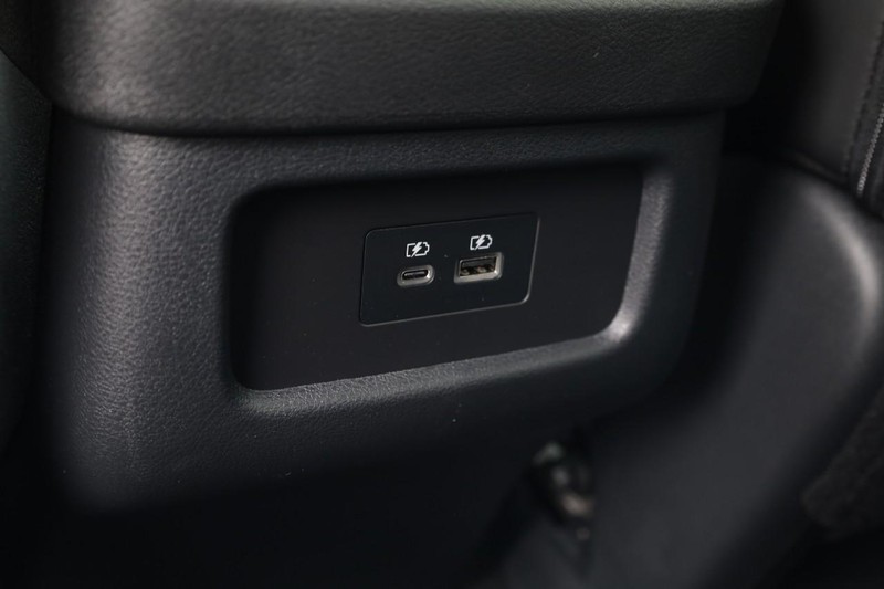 Nissan Pathfinder Vehicle Image 23