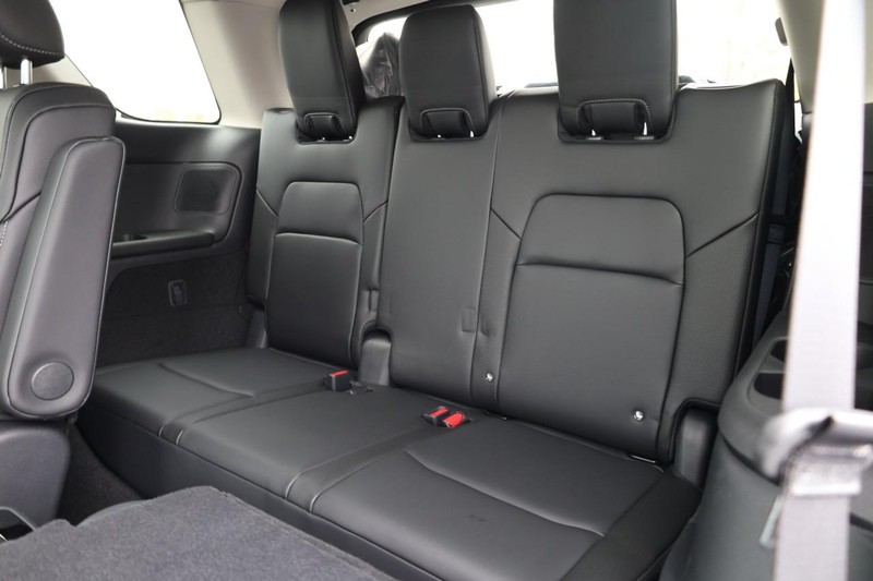 Nissan Pathfinder Vehicle Image 25