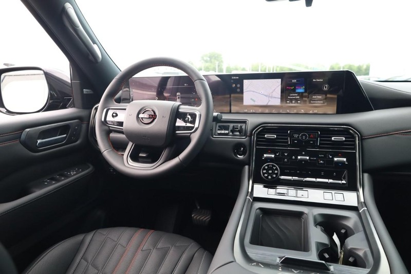 Nissan Armada Vehicle Image 15