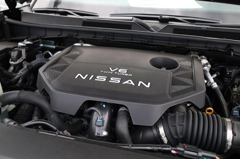 Nissan Armada Vehicle Image 26
