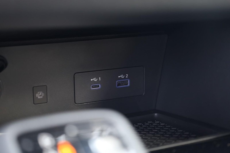 Nissan Pathfinder Vehicle Image 15
