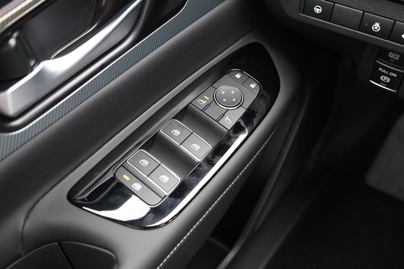 Nissan Murano Vehicle Image 18