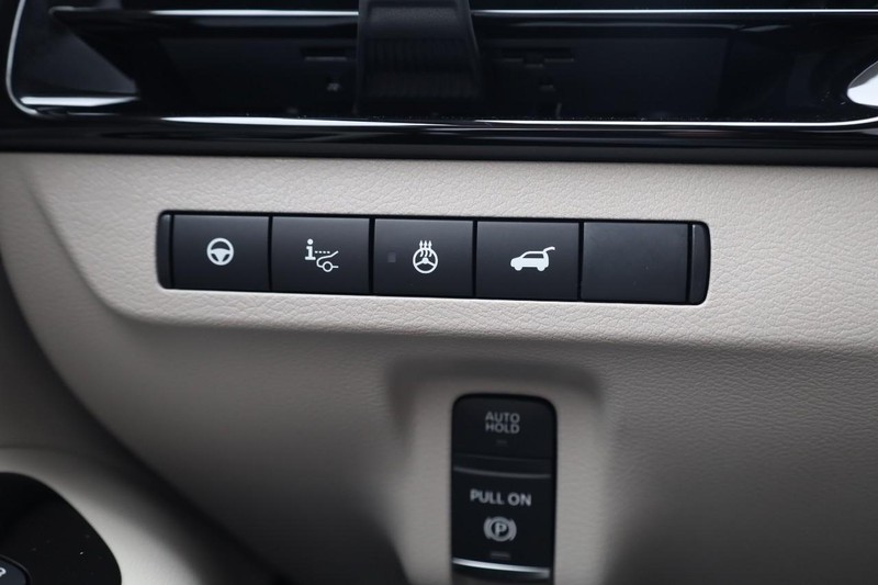 Nissan Murano Vehicle Image 17