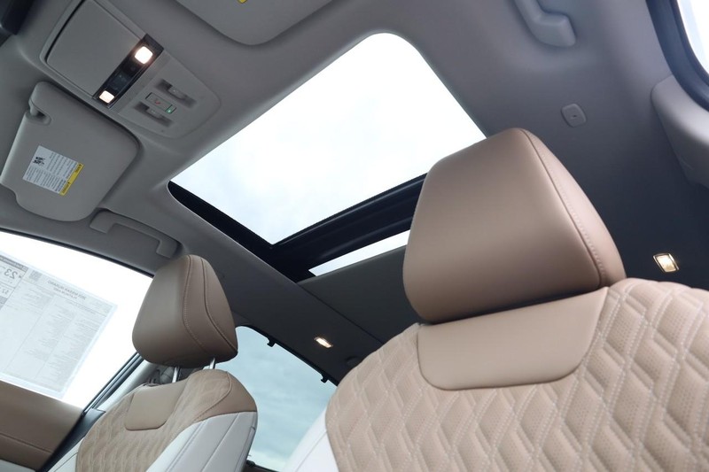 Nissan Murano Vehicle Image 21