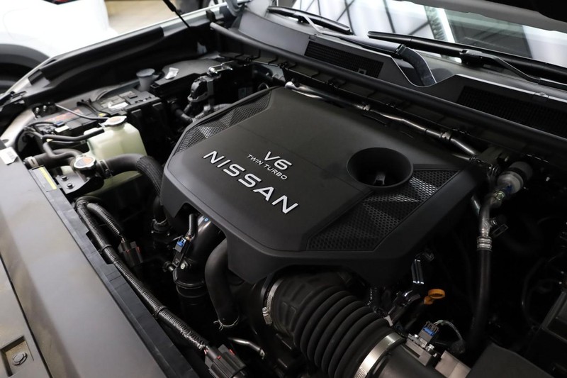 Nissan Armada Vehicle Image 31