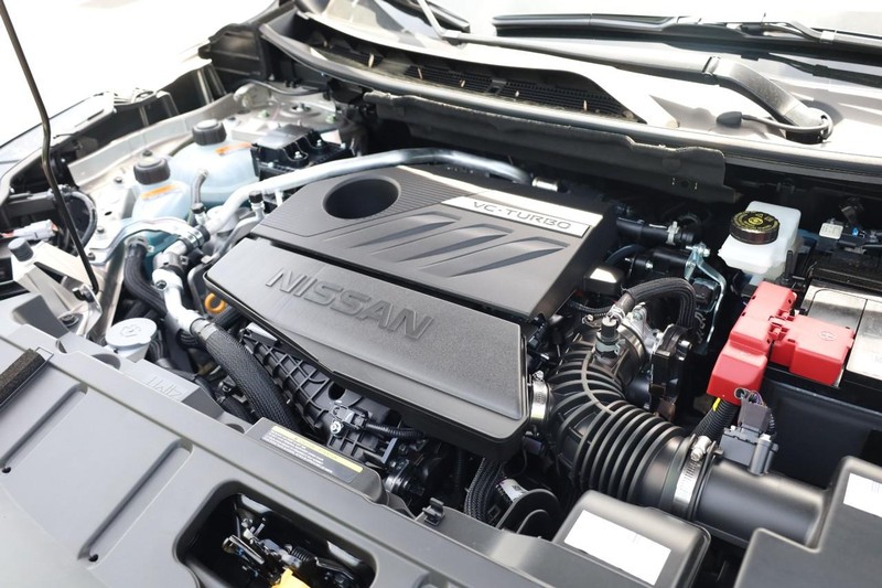 Nissan Rogue Vehicle Image 26