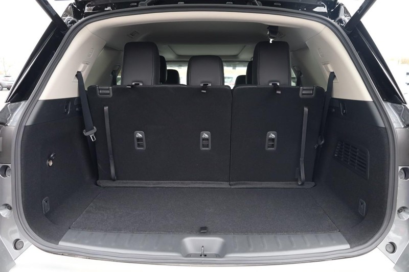 Nissan Pathfinder Vehicle Image 07