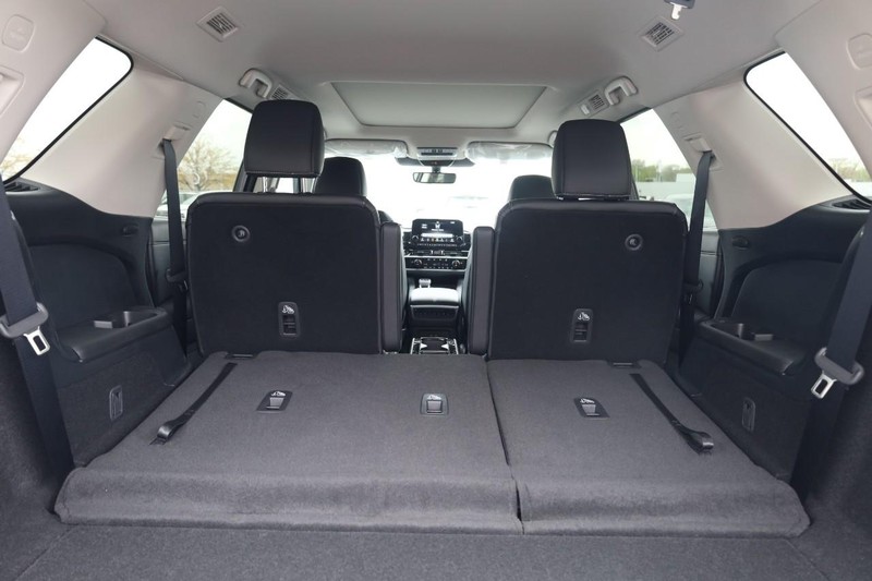 Nissan Pathfinder Vehicle Image 08