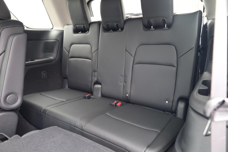 Nissan Pathfinder Vehicle Image 25