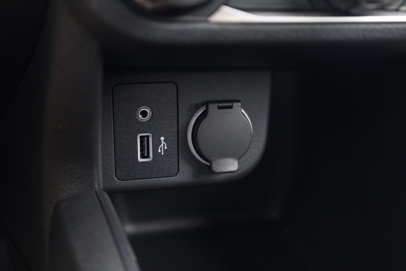 Nissan Kicks Play Vehicle Image 15