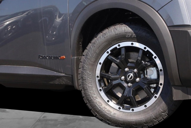 Nissan Pathfinder Vehicle Image 03