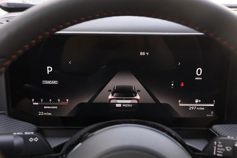 Nissan Kicks Vehicle Image 14