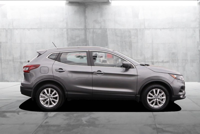 Nissan Rogue Sport Vehicle Image 05