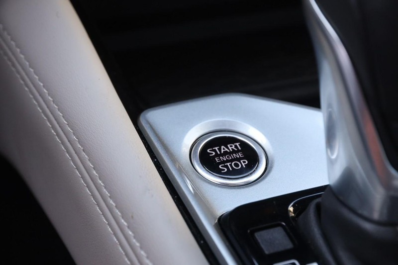 Nissan Altima Vehicle Image 18
