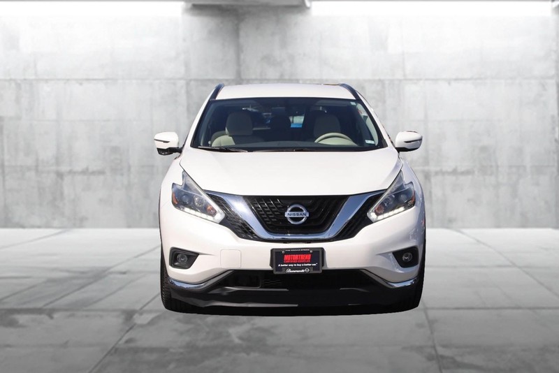 Nissan Murano Vehicle Image 04