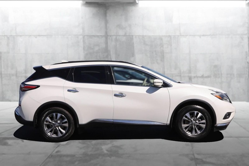 Nissan Murano Vehicle Image 05