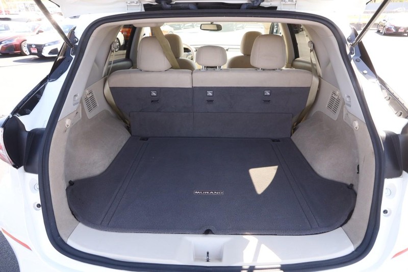 Nissan Murano Vehicle Image 07