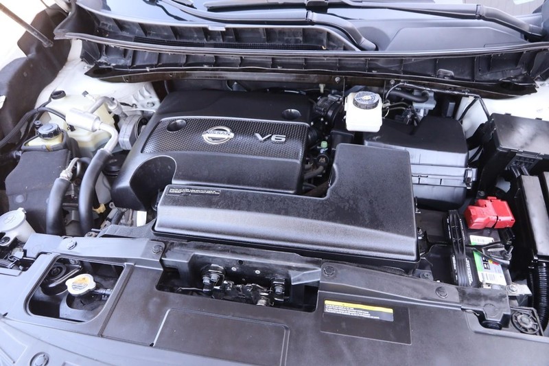 Nissan Murano Vehicle Image 25