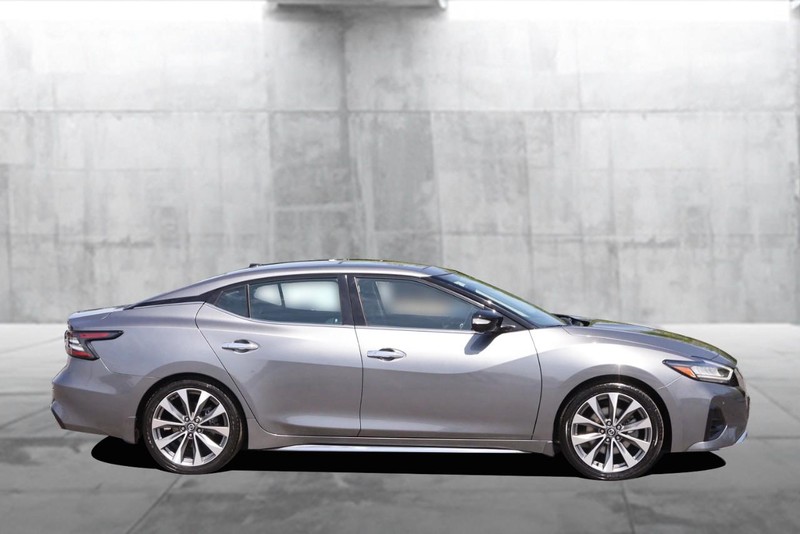 Nissan Maxima Vehicle Image 05