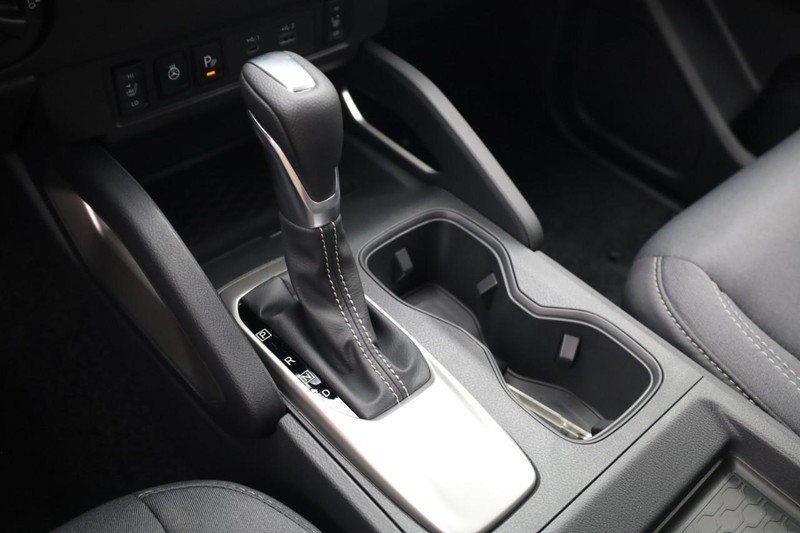 Nissan Frontier Vehicle Image 23